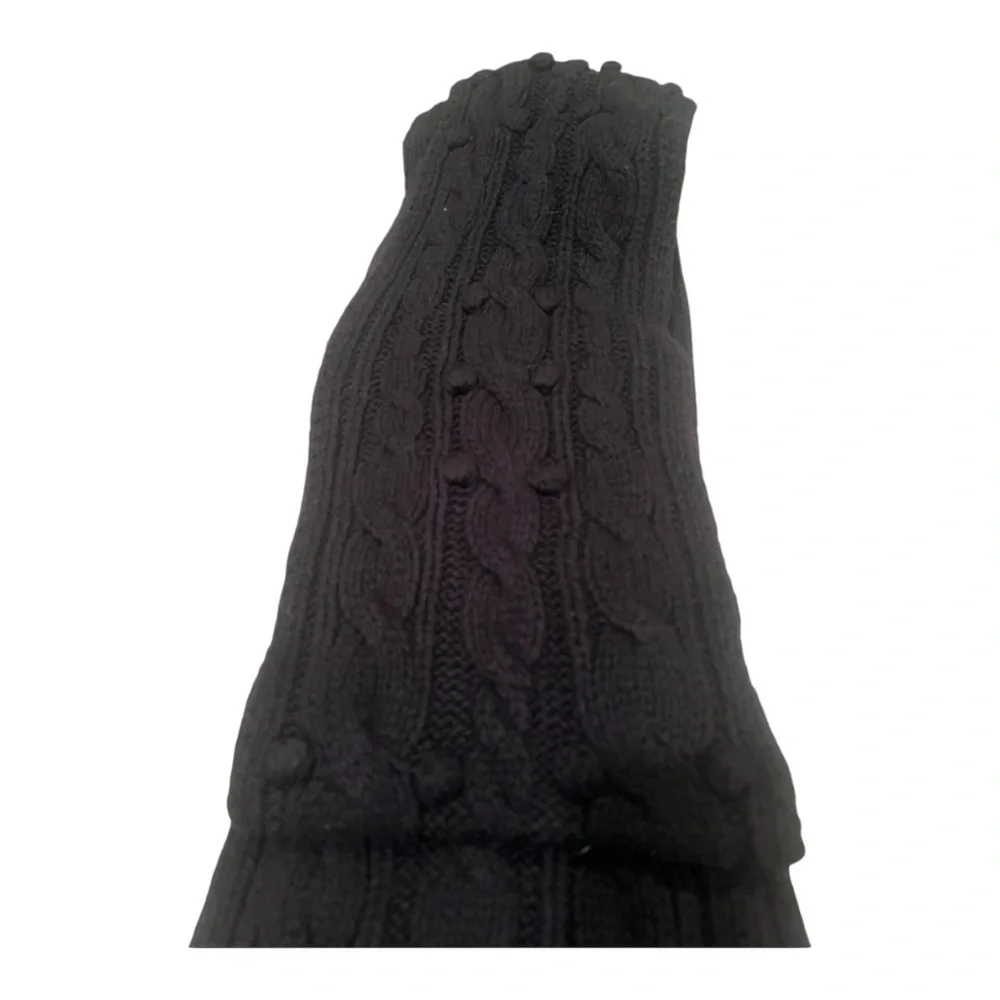 Gap Scarf Gap Black scarf thick and cozy